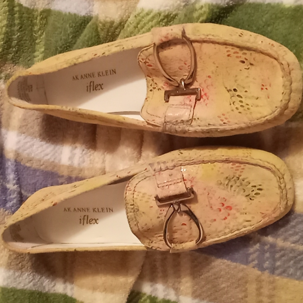 Anne Klein loafer,